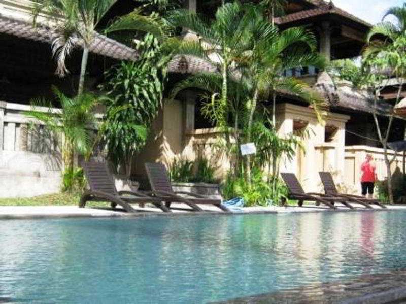 Ubud Village Hotel Екстериор снимка