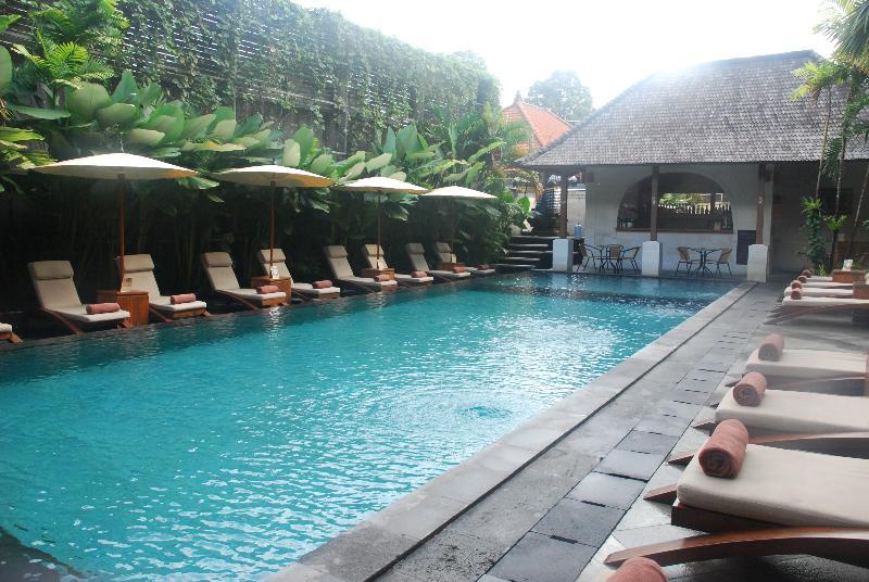 Ubud Village Hotel Екстериор снимка